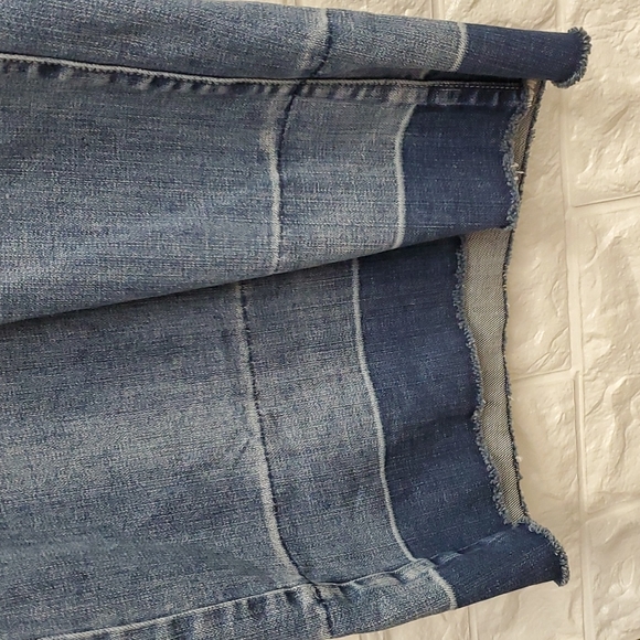 Light Wash Standards + Practices Raw Hem Wide Legged Crop Spring Denim Jeans - Picture 5 of 11